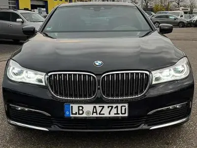 Gebraucht BMW 730 265 PS (194 kW) 2019 Limousine