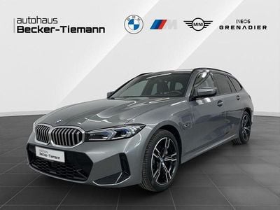 Gebraucht BMW 320e M Sport 163 PS (119 kW) 2022 Skyscraper grau Kombi