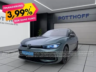Gebraucht VW Passat R-line 272 PS (200 kW) 2025 Maripositgrün metallic Kombi