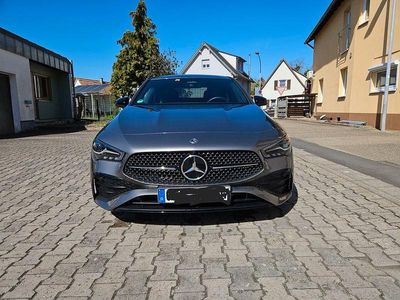 Usata Mercedes CLA200 150 CV (110 kW) 2024 Grigio Berlina