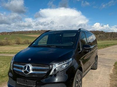 Gebraucht Mercedes V300 Avantgarde 237 PS (174 kW) 2023 Schwarz Van / Kleinbus