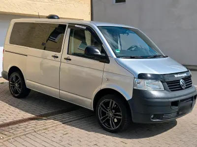 Gebraucht VW Caravelle 131 PS (96 kW) 2009 Silber Van