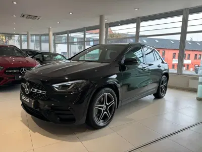 Gebraucht Mercedes GLA200 AMG 150 PS (110 kW) 2025 Schwarz SUV