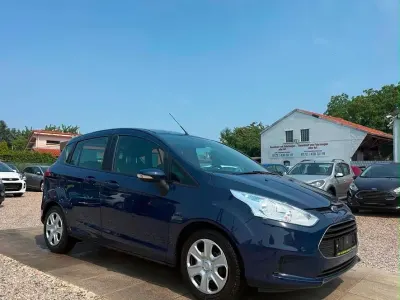 Gebraucht Ford B-MAX Trend 101 PS (74 kW) 2016 Blazer blue Van / Kleinbus