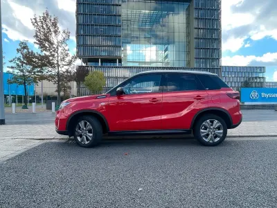 Gebraucht Suzuki Vitara 129 PS (94 kW) 2021 Rot SUV