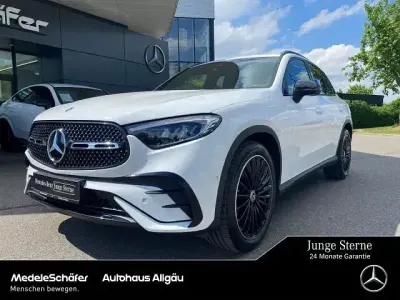 Gebraucht Mercedes GLC220 AMG 197 PS (144 kW) 2025 Unilack polarweiß SUV