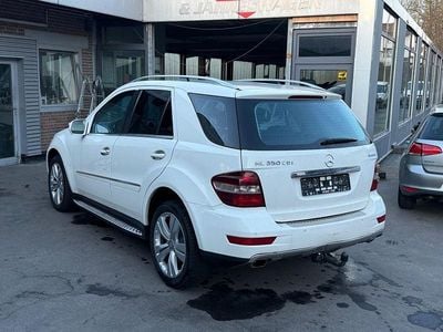 Gebraucht Mercedes ML350 231 PS (169 kW) 2010 Weiß SUV