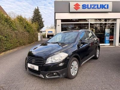 Usado Suzuki SX4 S-Cross Comfort 120 HP (88 kW) 2014 Preto SUV