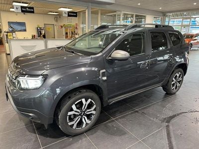 Grau Gebraucht 2023 Dacia Duster Journey SUV | 18.450 € (Fairer Preis)