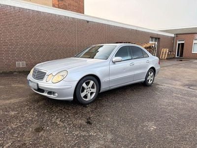 Occasion Mercedes E220 Avantgarde 150 PK (110 kW) 2005 Zwart Sedan