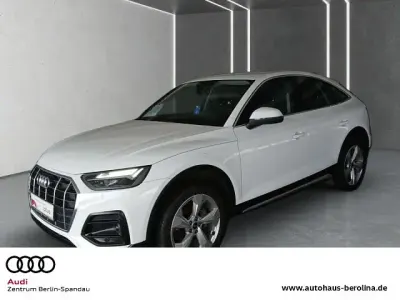 Używany Audi Q5 Sportback Sport 204 KM (150 kW) 2023 Biały SUV