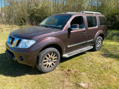 Usata Nissan Pathfinder 231 CV (169 kW) 2013 Marrone SUV