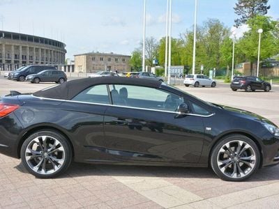 Gebraucht Opel Cascada Active 200 PS (147 kW) 2017 Schwarz Cabrio