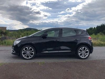 Schwarz Gebraucht 2018 Renault Scénic IV Van / Kleinbus | 12.500 € (Guter Preis)