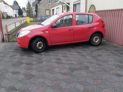 Gebraucht Dacia Sandero Basis 75 PS (55 kW) 2009 Rot Kleinwagen