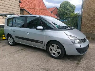 Gebraucht Renault Grand Espace 163 PS (119 kW) 2006 Silber Van / Kleinbus