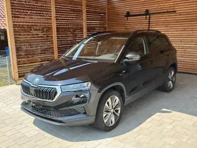 Gebraucht Skoda Karoq Tour 150 PS (110 kW) 2023 Schwarz SUV