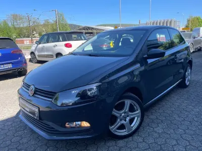 Gebraucht VW Polo 75 PS (55 kW) 2015 Grau Kleinwagen