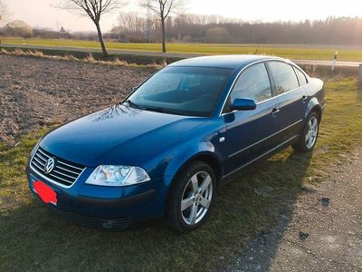 Gebraucht VW Passat Comfortline 101 PS (74 kW) 2003 Blau Limousine