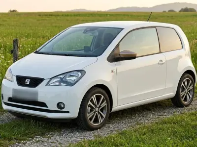 Gebraucht Seat Mii Cosmopolitan 60 PS (44 kW) 2018 Weiß Kleinwagen