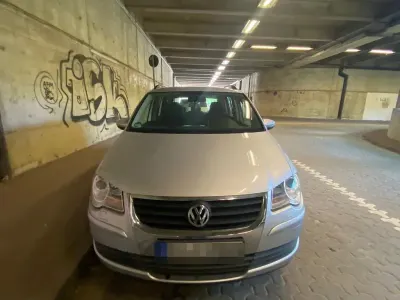 Gebraucht VW Touran Trendline 105 PS (77 kW) 2009 Grau Van / Kleinbus