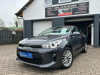 Gebraucht Kia Rio 84 PS (61 kW) 2018 Grau Limousine
