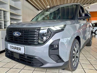 Neu Ford Tourneo Courier Titanium 125 PS (91 kW) 2025 Solarsilber Van / Kleinbus