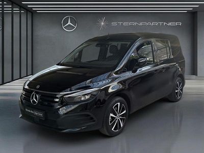 Gebraucht Mercedes EQT200 Progressive 89 kW (122 PS) 2024 Loparitschwarz metallic Van / Kleinbus
