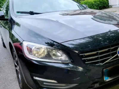 Używany Volvo V60 Linje Svart 2018 Czarny Kombi
