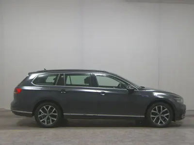 Second-hand VW Passat GTE 218 CP (160 kW) 2021 Gri Break