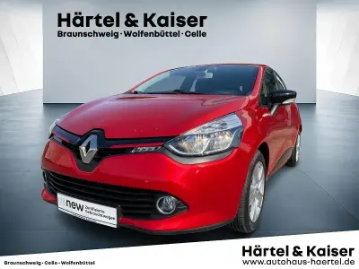 Gebraucht Renault Clio IV Dynamique 90 PS (66 kW) 2014 Dezirrotmetallic (rot) Limousine