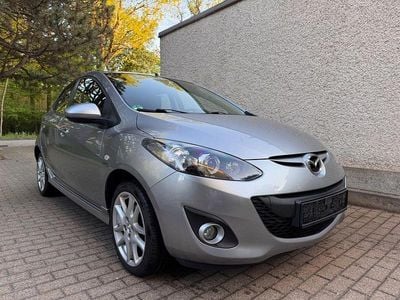 Gebraucht Mazda 2 102 PS (75 kW) 2011 Silber Kleinwagen