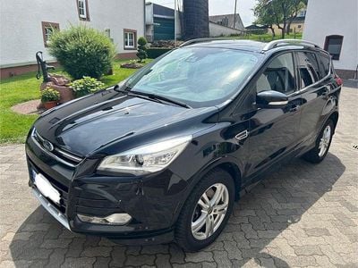 Schwarz Gebraucht 2016 Ford Kuga Individual SUV | 15.500 € (Fairer Preis)