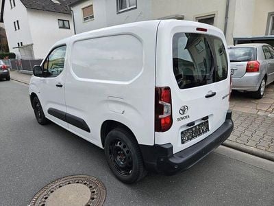 Usata Toyota Proace City City 102 CV (75 kW) 2022 Bianco Monovolume