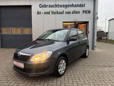 Gebraucht Skoda Fabia Cool Edition 135 PS (99 kW) 2014 Grau Limousine
