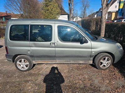 Gebraucht Peugeot Partner 2003 Grün Van / Kleinbus