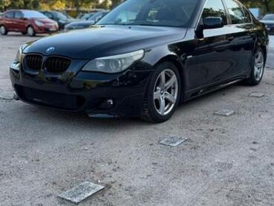 BMW 523