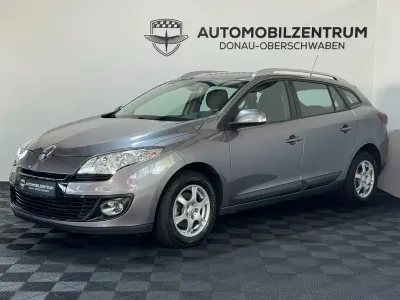 Gebraucht Renault Mégane III Expression 116 PS (85 kW) 2013 Grau Limousine