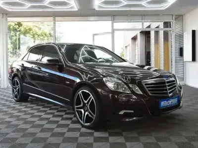 Gebraucht Mercedes E250 AMG 204 PS (150 kW) 2010 Andere Limousine