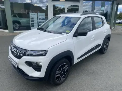Brugt Dacia Spring Essentiel 33 kW (45 HK) 2023 Hvid Hatchback