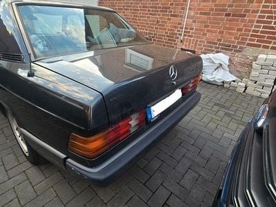 Gebraucht Mercedes 190 75 PS (55 kW) 1990 Limousine