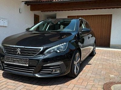 Schwarz Gebraucht 2017 Peugeot 308 Allure Kombi | 11.999 € (Fairer Preis)