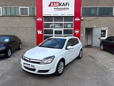 Gebraucht Opel Astra Elegance 105 PS (77 kW) 2004 Weiß Kleinwagen