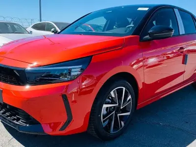 Nouă Opel Corsa 101 CP (74 kW) 2026 Portocaliu Hatchback