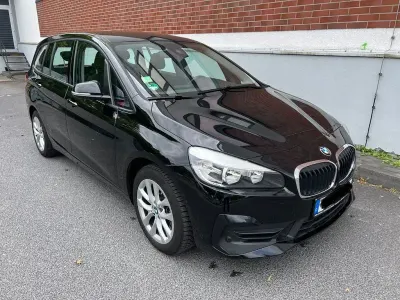 Gebraucht BMW 220 Gran Tourer 192 PS (141 kW) 2018 Schwarz Van / Kleinbus