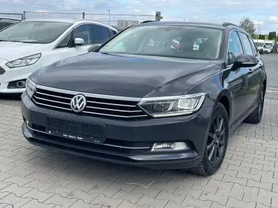 Gebraucht VW Passat Business 150 PS (110 kW) 2017 Grau Kombi