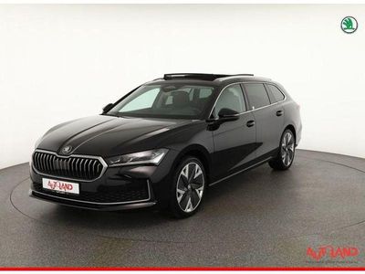 Gebraucht Skoda Superb 193 PS (141 kW) 2024 Ebony schwarz metallic (metallic) Kombi