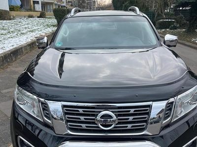 Schwarz Gebraucht 2016 Nissan Navara Abholung | 25.750 €