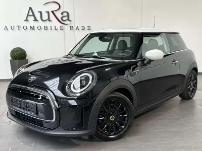 Gebraucht Mini Cooper SE 135 kW (184 PS) 2022 Midnight black ii Kleinwagen