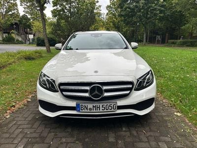 Mercedes E200